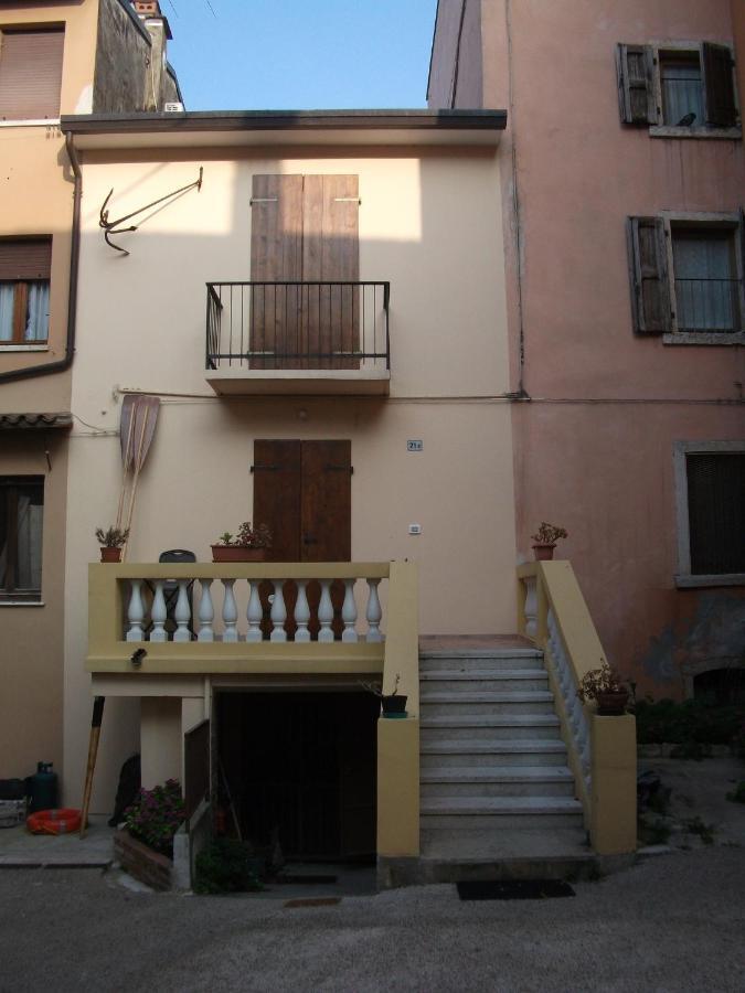 Casa Del Pescatore Villa Garda  Room photo